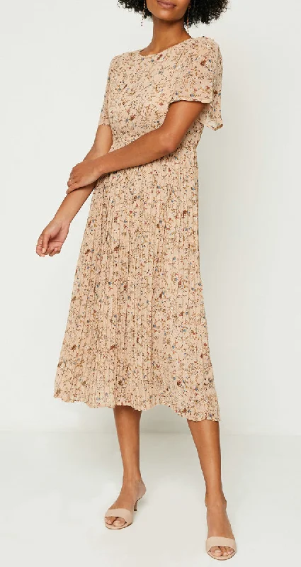 Unleash Your Trend Driven Style Mollie Fall Print Midi Dress