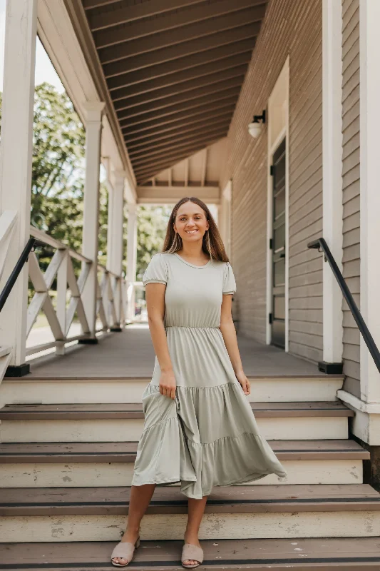 The Epitome Of Modern Women's Fashion Hannah Midi Dress in Sage