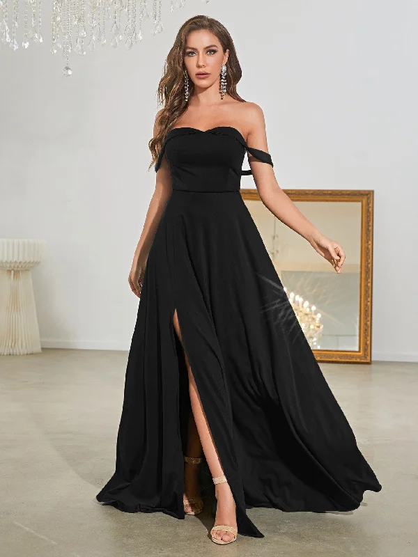 Versatile Wardrobe Essentials Black Strapless Formal Sleeveless Gown