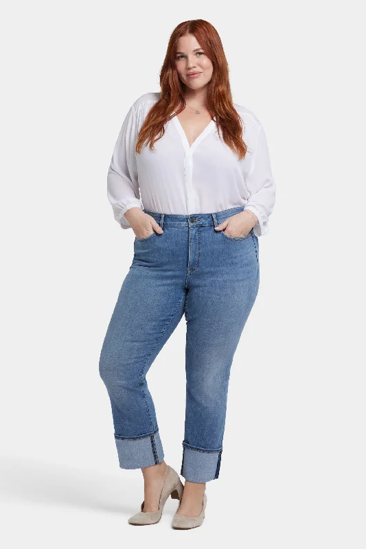 Versatile Wardrobe Essentials Marilyn Straight Jeans In Plus Size - Barcelona Breeze