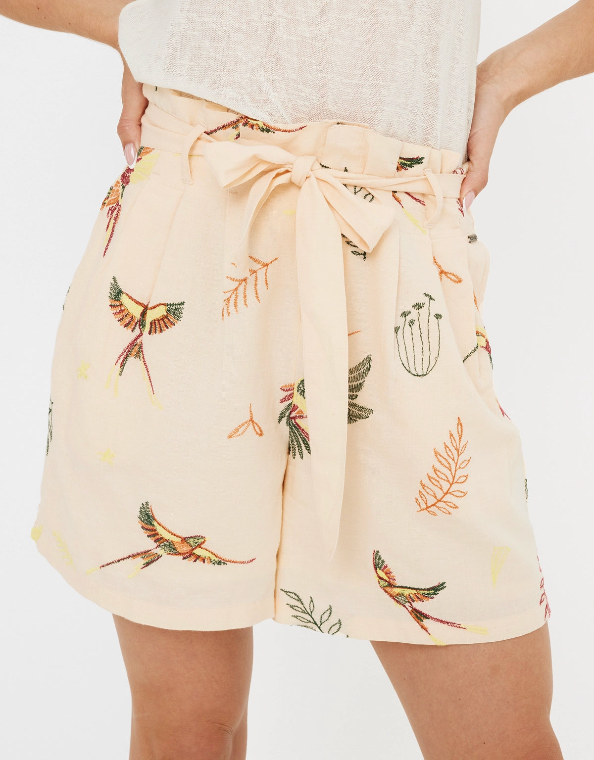 Hot Deals Printed Shorts with Belt - Mikeno